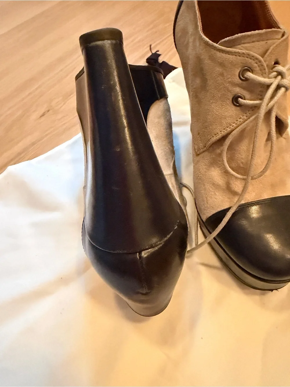 Barneys New York Grey Suede and Navy Blue Leather Cap-Toe Platform Oxfords